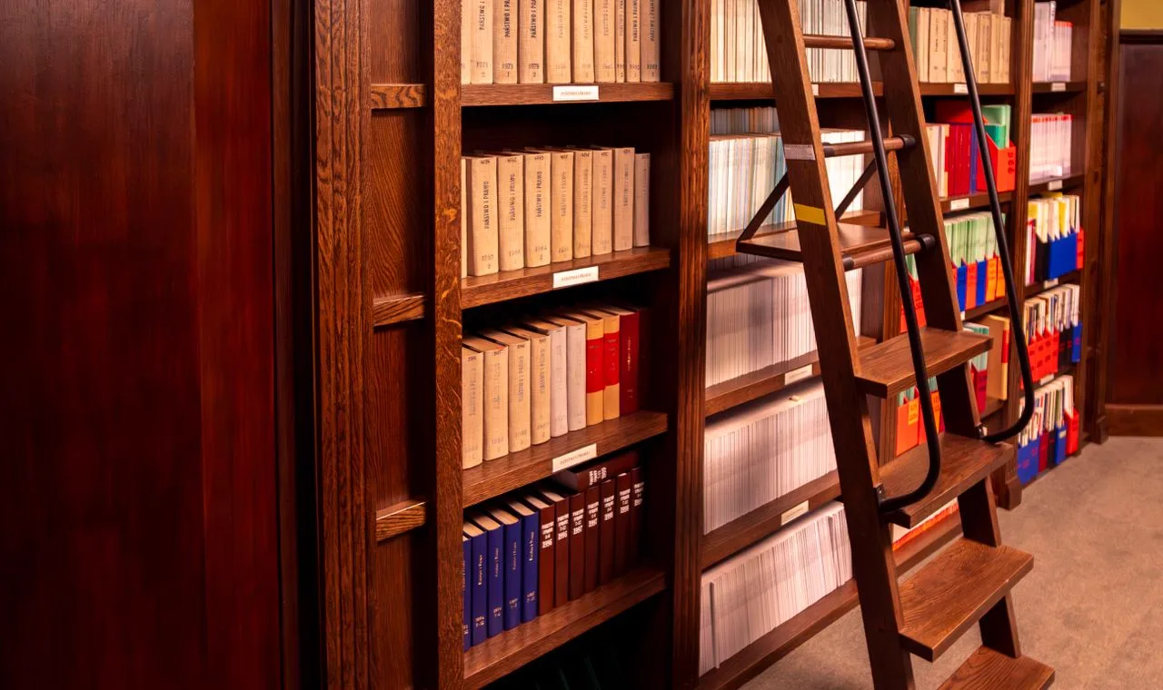 Bibliothèque et dossiers